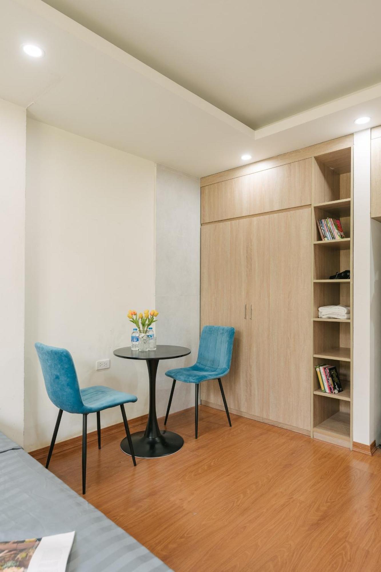 Morri Westlake Hà Nội