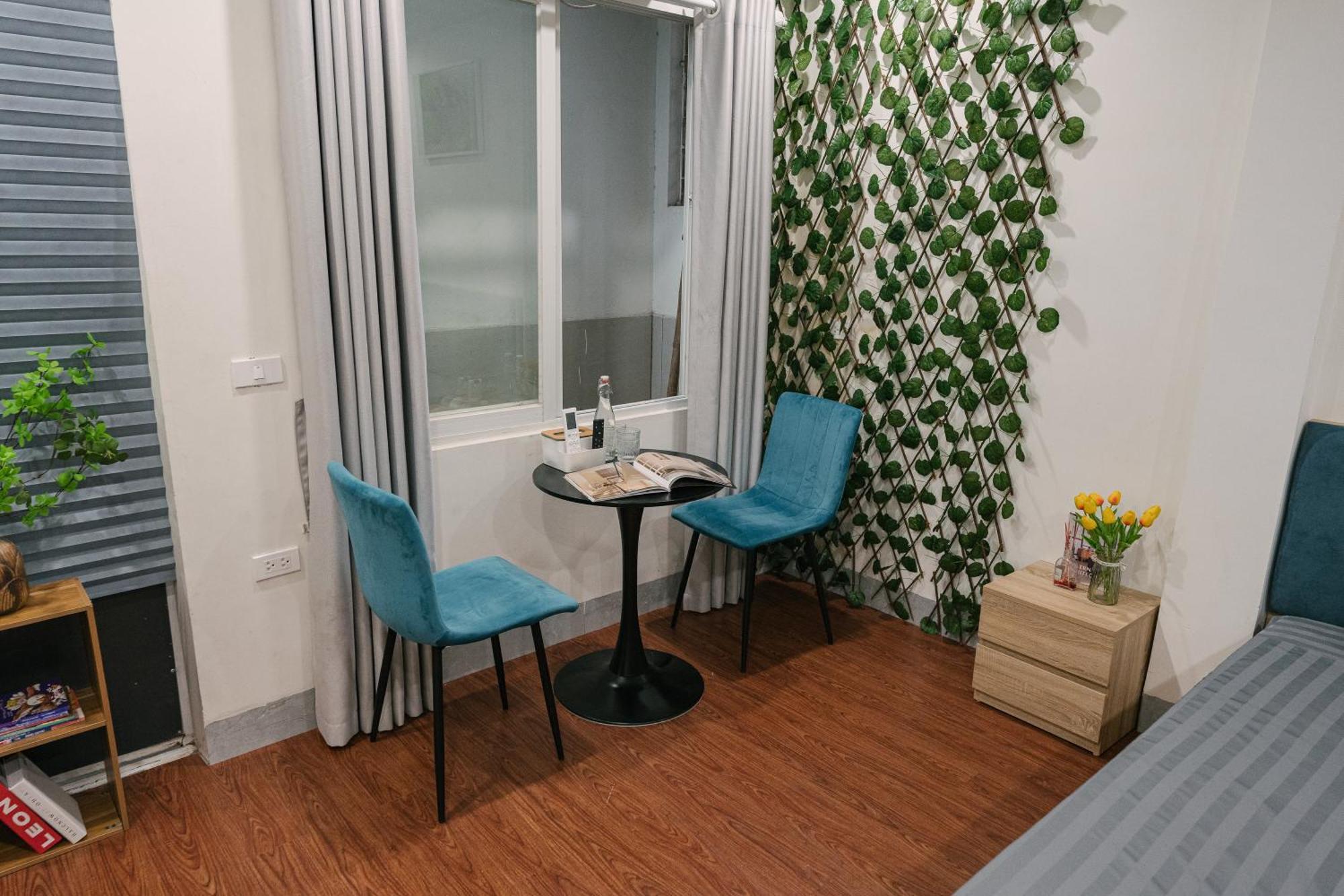 Morri Westlake Hà Nội